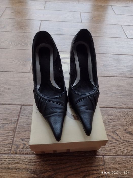 Женские туфли-лодочки