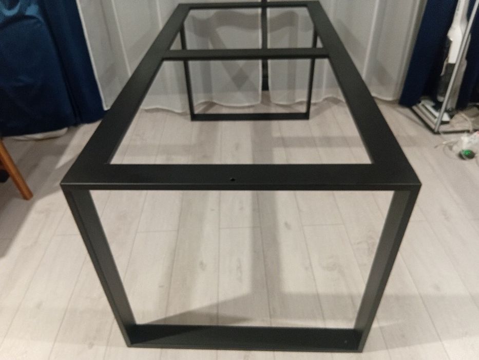 Sprzedam stelaż do stołu