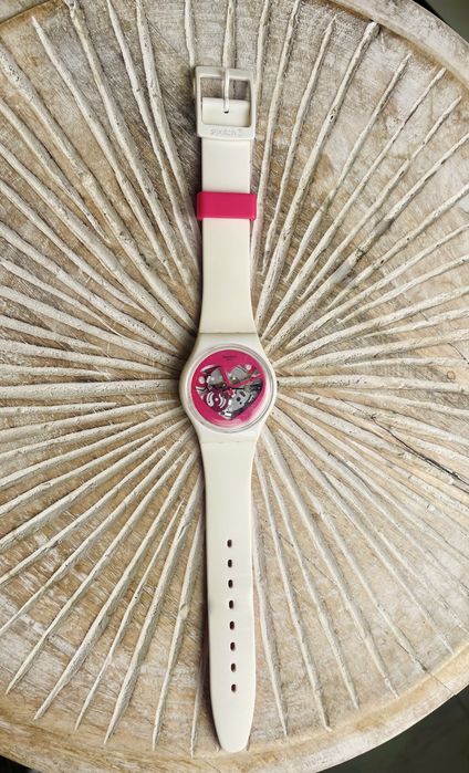 Relógio Swatch Original – Design Coração | Edição Criativa