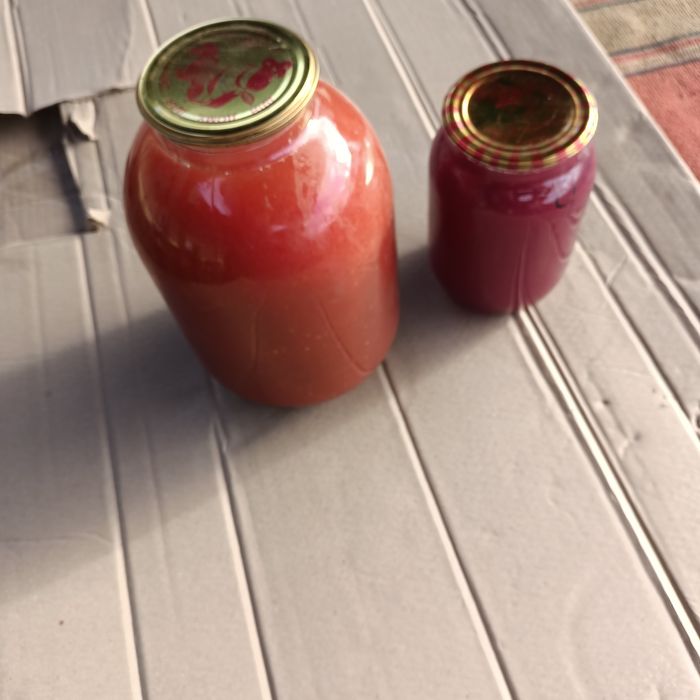 Сок домашний томатный виноградный