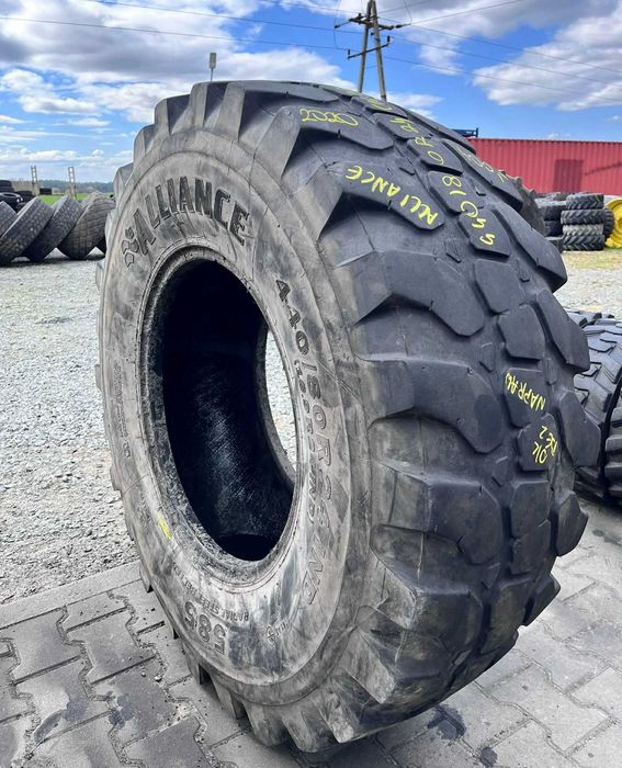 1x 440/80R24 (16.9r24) Alliance 585 R-4