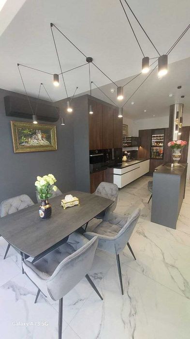 Продаж 3-квартири з сучасним ремонтом ЖК ULDUZ