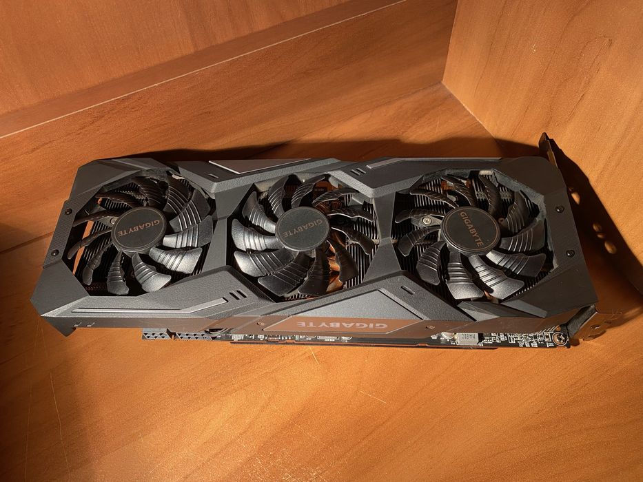 GIGABYTE Radeon RX 5700 XT Gaming OC 8GB
