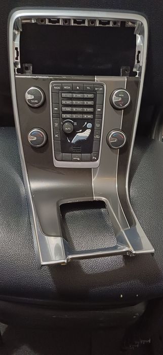 Consola Central do Tablier VOLVO V60 R-Design D4 2014