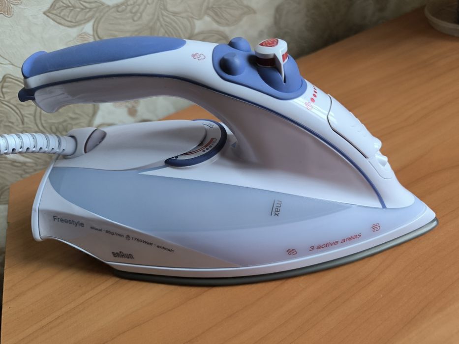 Продам утюг Braun, виробництва Іспанії,майже новий