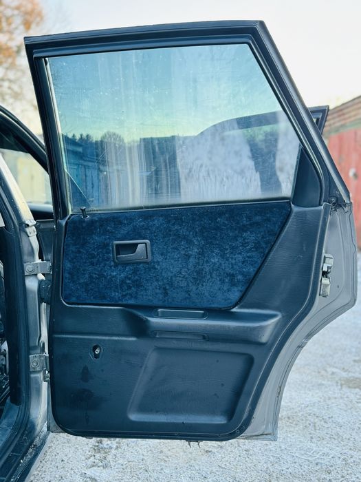 Продам Audi 80 Б3 1.8 Карбюратор Газ/Бензин