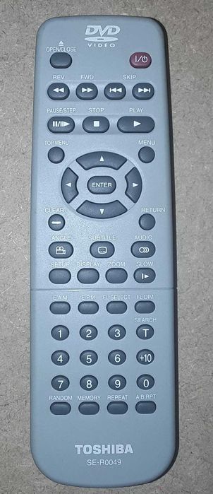 Toshiba SD-220E DVD Player with Remote Control64752416617857123