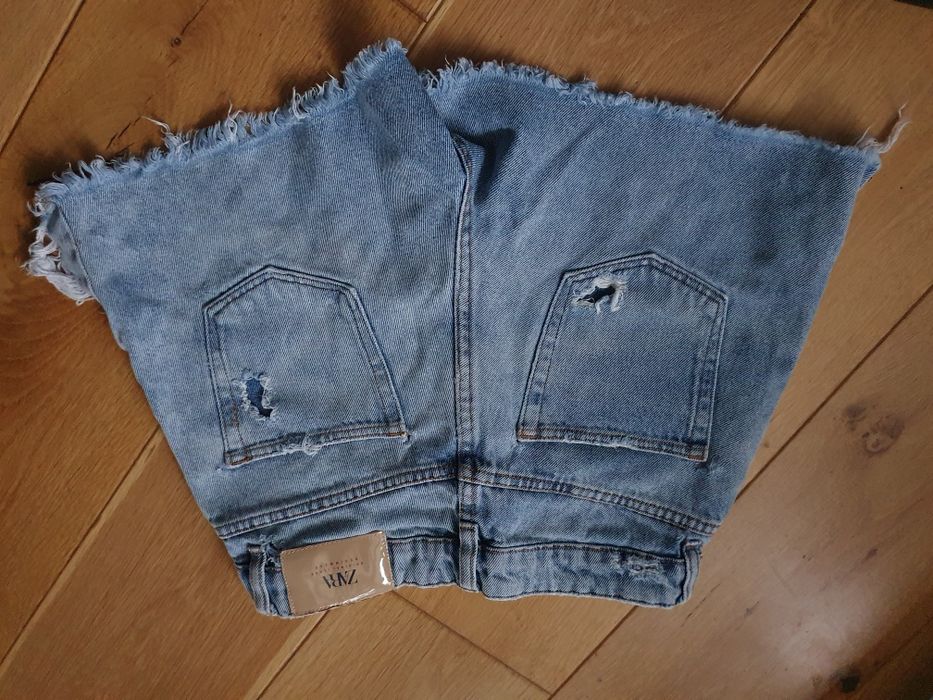 Szorty jeansowe Zara 36