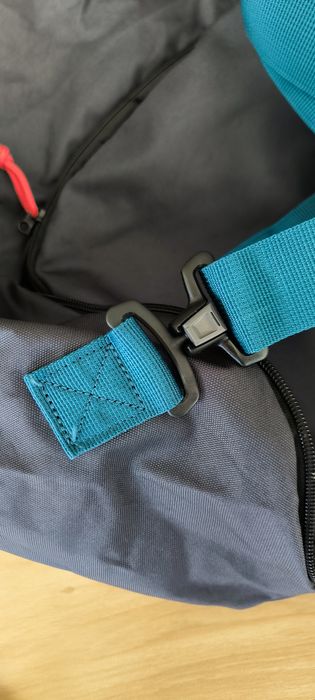 Quechua proteção mochila avião