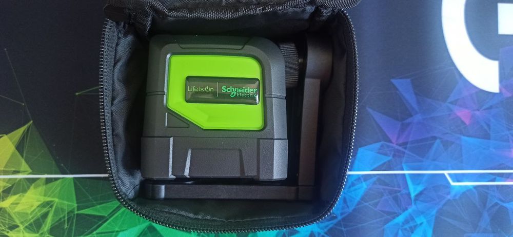 Лазерний рівень (нівелір) Sndway SW-311G 20 м