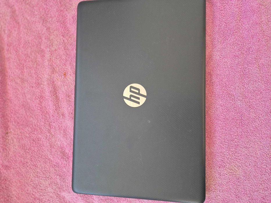HP  15-Dw1017np processador ryzen 5 3500U, muito bom estado