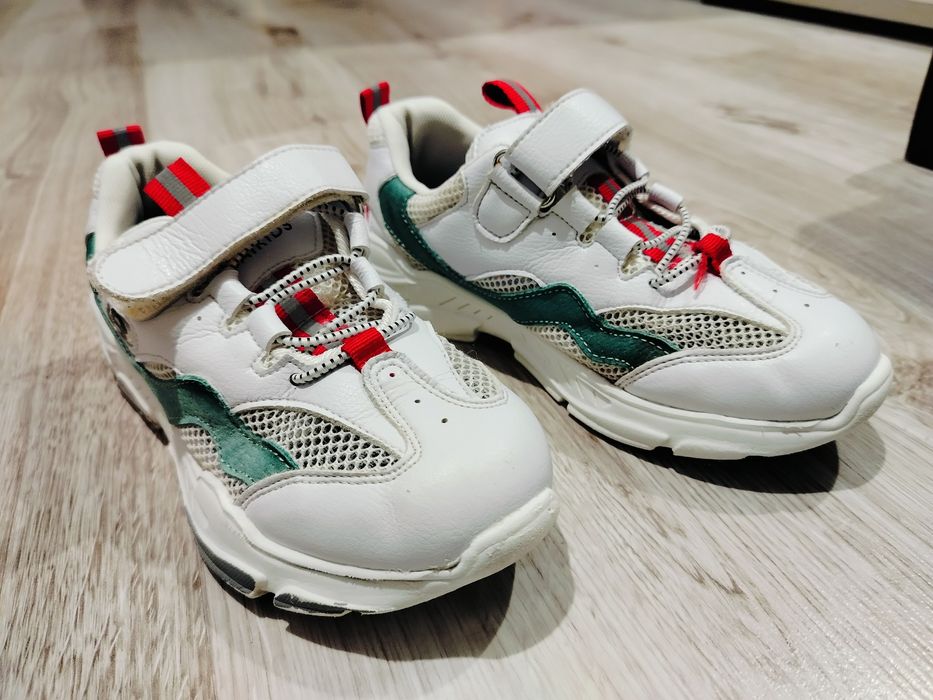 Adidasy lekkie na rzep rozm 30