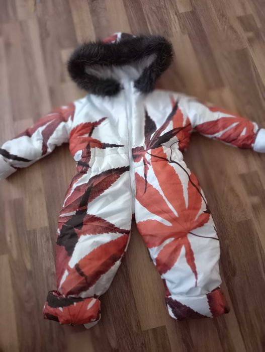 Комбінезон зима  на 10-12 міс
