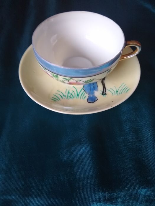 Śliczna japońska Stara porcelana filiżanka