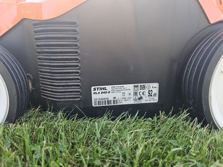 Stihl RLA 240 Wertykulator-aerator akumulatorowy