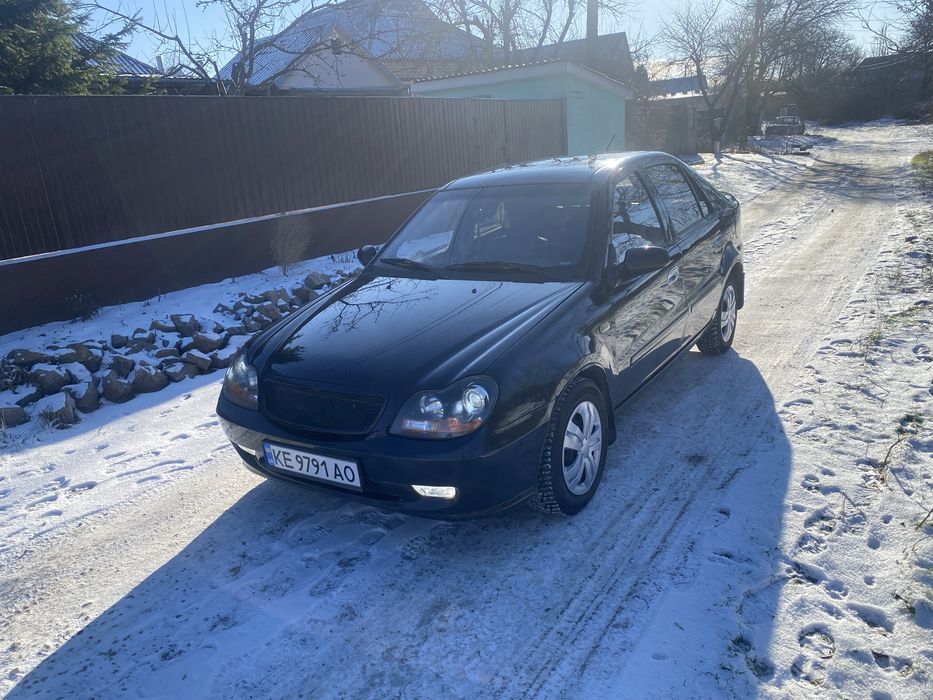 Geelу СК Кожаний Салон