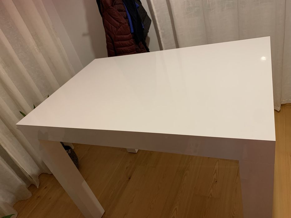 Mesa madeira lacada a branco