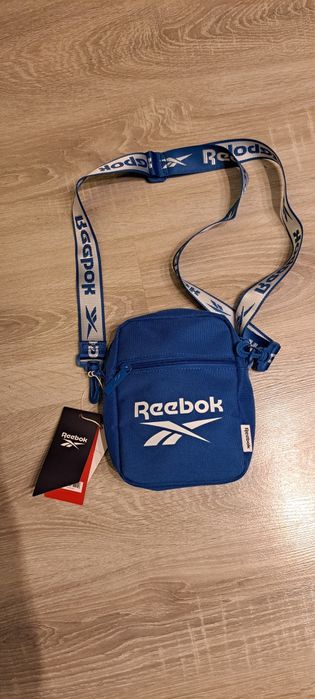 Saszetka nerka reebok