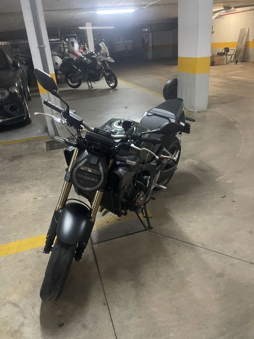 Honda CB650r E-Clutch 2024