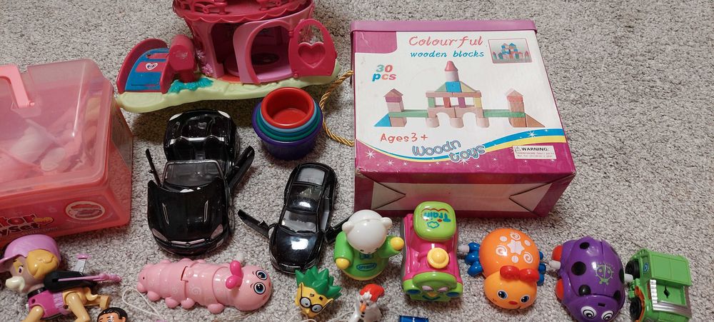 Игрушки детские разные