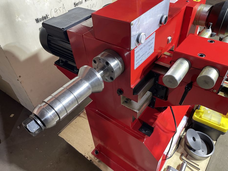 Токарный станок ARDOTECH Т8445-FCV тормозной  диск барабан