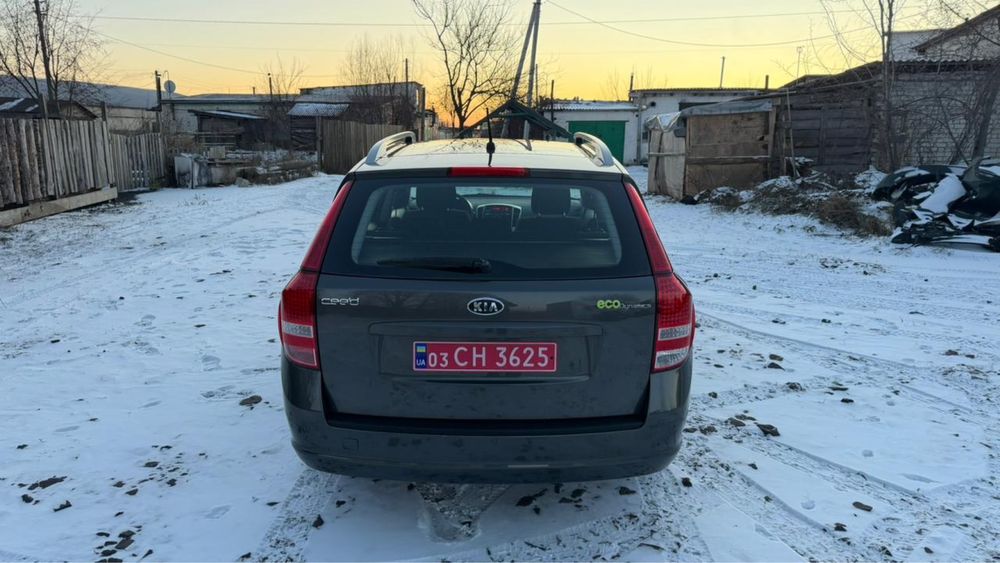 Продам kia ceed 2009 року ,
