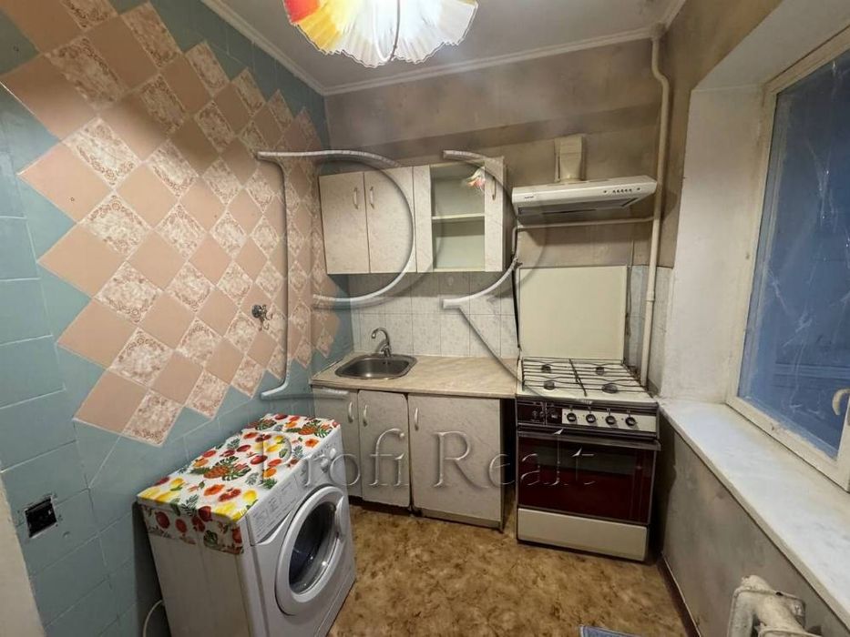 Продаж затишної 1 кімн.кварт. Русанівка Ентузіастів 31