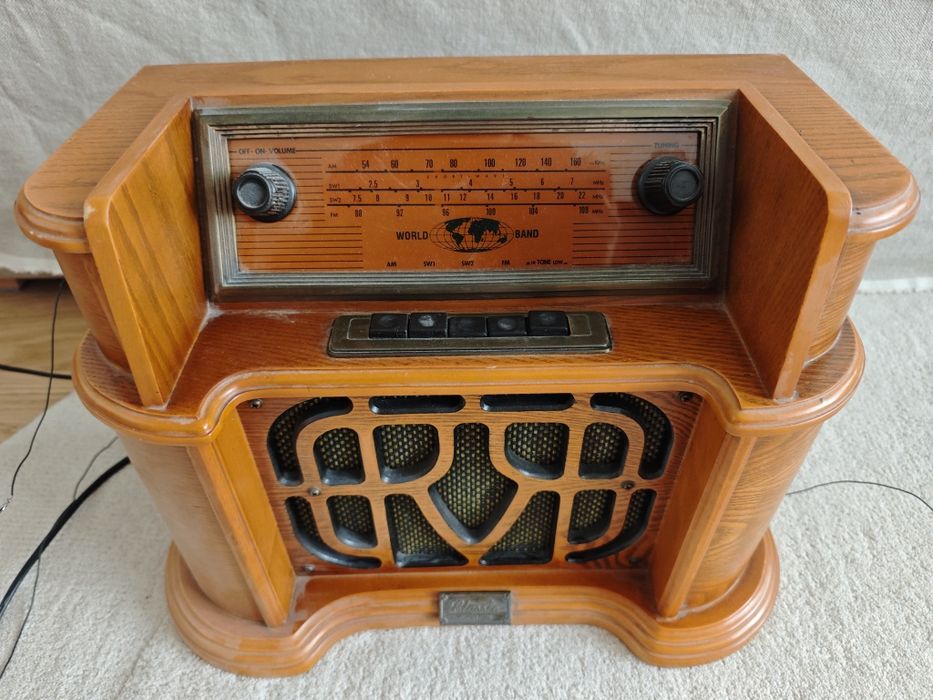 Stare radio retro sprawne plus odtwarzanie kaset