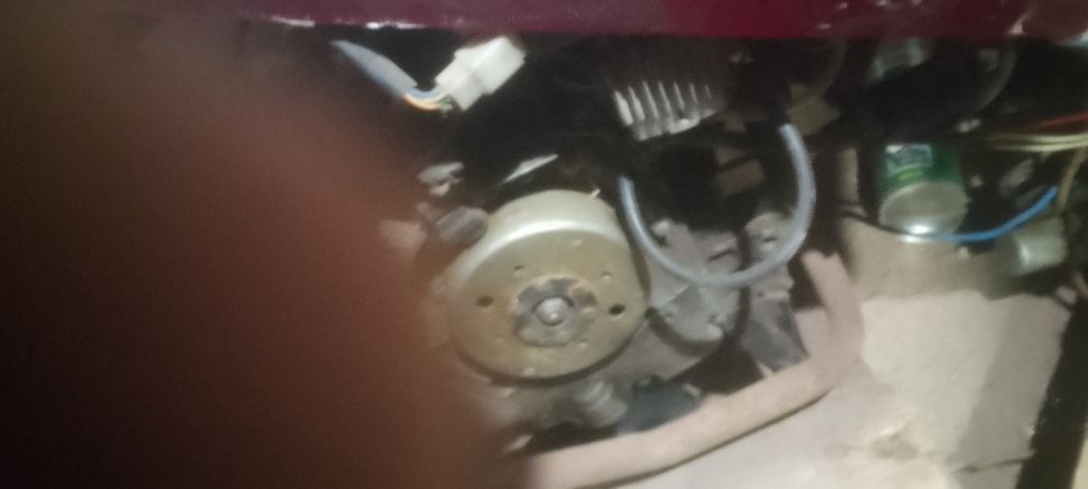 Продам скутер 80 кубов