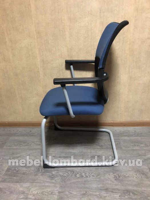 Кресло офисное, для конференций "Steelcase " "Синий" бу
