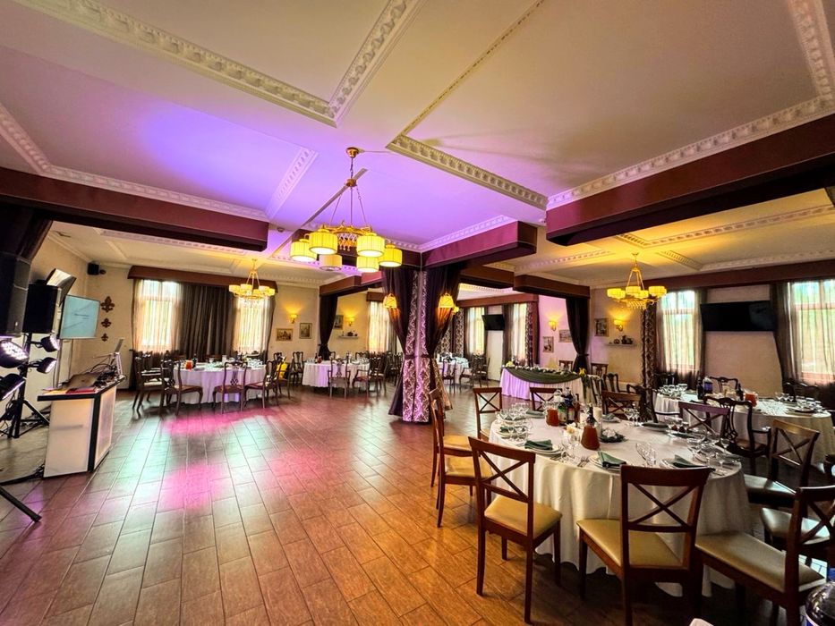 ПРОДАЄТЬСЯ-Бізнес Центр”KRAKOW”,Ресторанно-Готельний Комплекс/в м.Київ