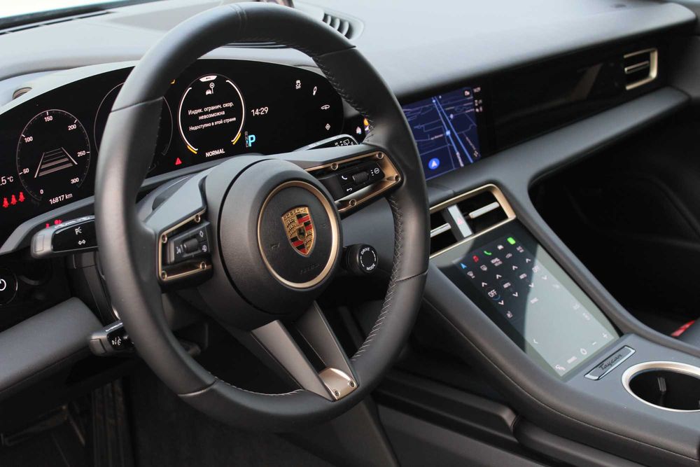 оренда Porsche Taycan 2023 аренда прокат электромобиля автомобиля порш