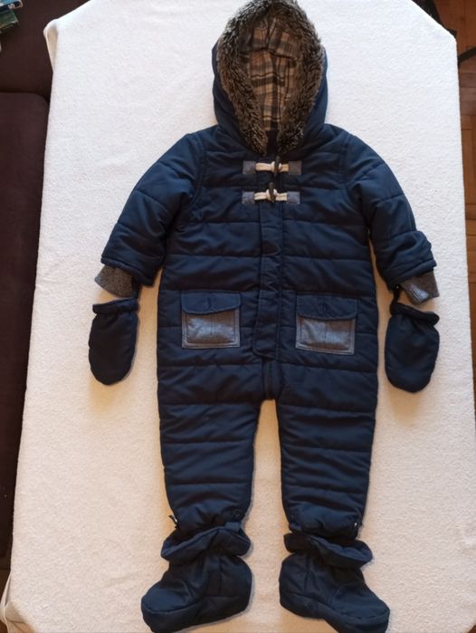 Комбінезон з рукавичками та шапкою,68р(3-6 мес)
