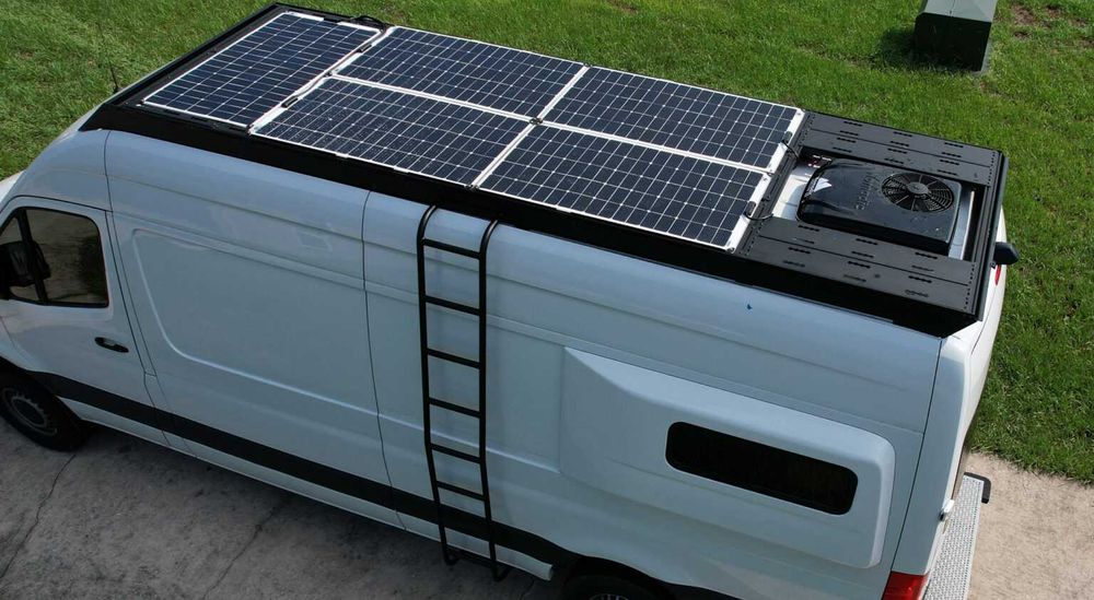 Instalacje OFF-GRID Victron LiFePO4 Kamper Bus VAN Jacht Warszawa