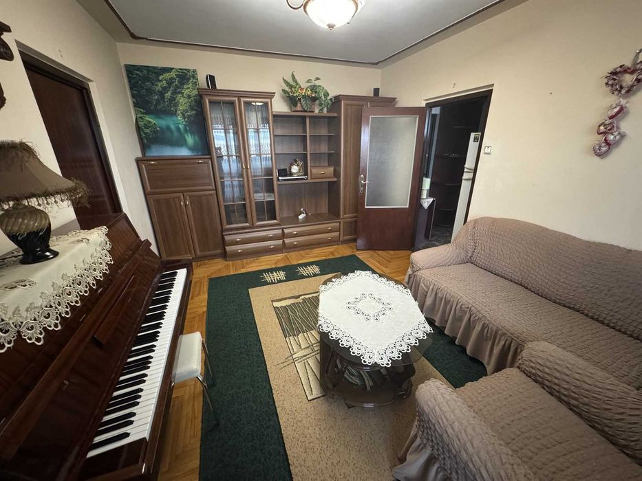 Оренда 2 кімнатної квартири, вул. Легоцького, Новий район.