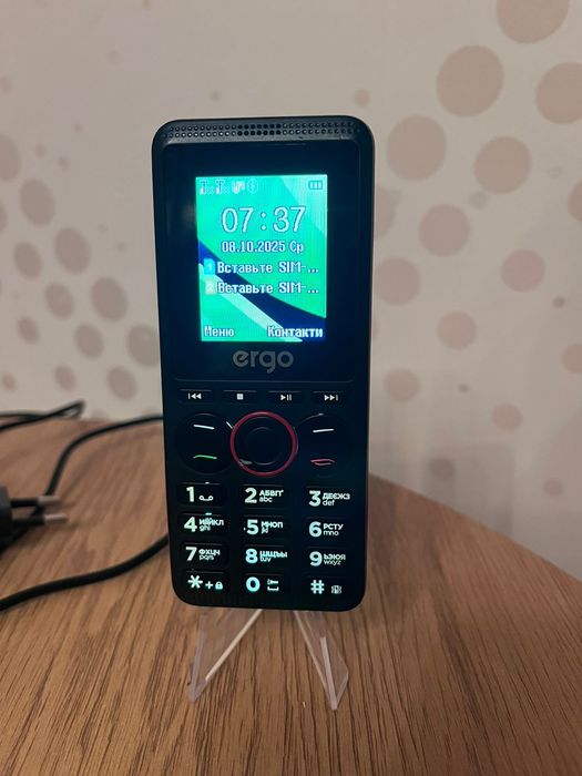Телефон Ergo F188 Play Dual SIM повністю робочий