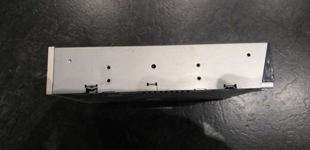 YAMAHA CRW F1 CDRW nagrywarka, bardzo dobry stan