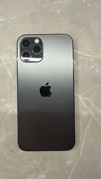 IPhone 12 Pro 256 GB.