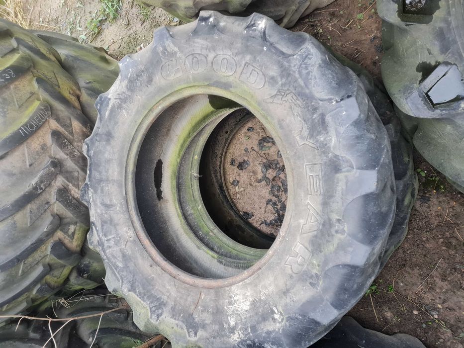 Opony 16.9r28 Goodyear 2szt
