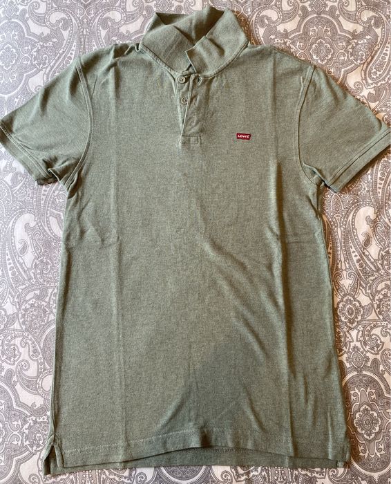 6 Polos Levi's (novos e como novos)