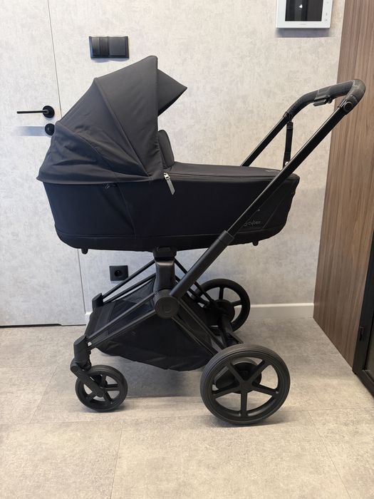 Cybex E-priam 4.0 na gwarancji z funkcja automatycznego bujania