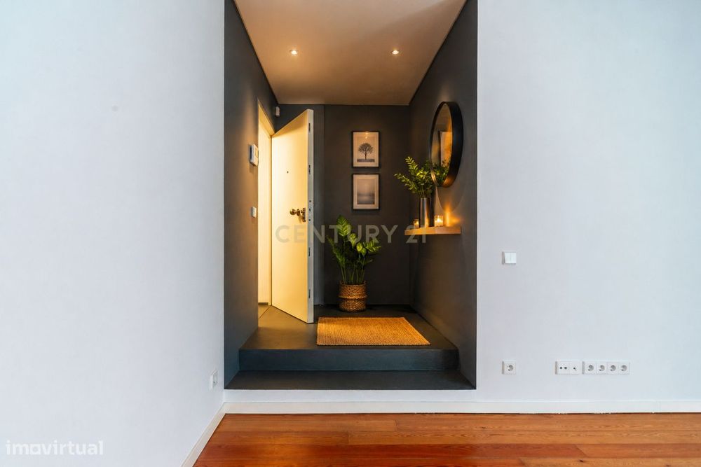 Espetacular  apartamento  na Lapa com estacionamento e logradouro