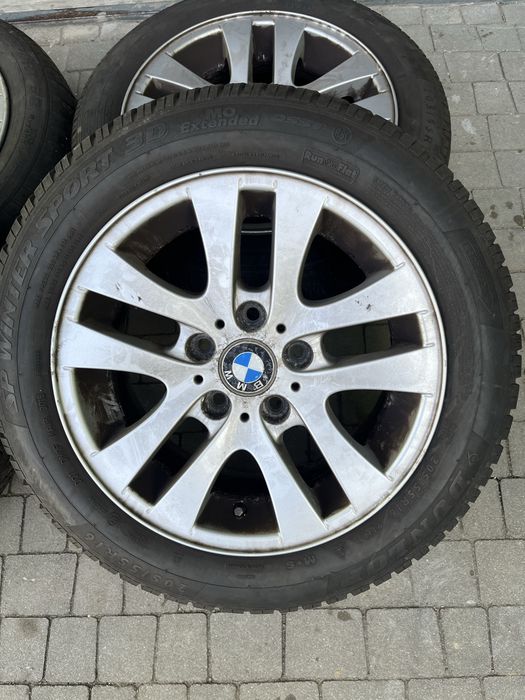Oryginalne felgi BMW 16” + opony zimowe Pirelli RunFlat 205/55 R16 – komplet 4 szt.