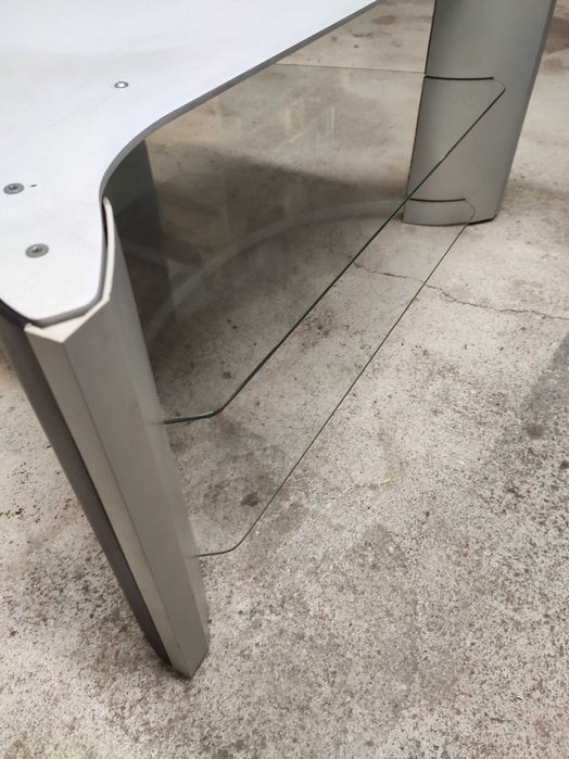 Mesa de tv e acessórios