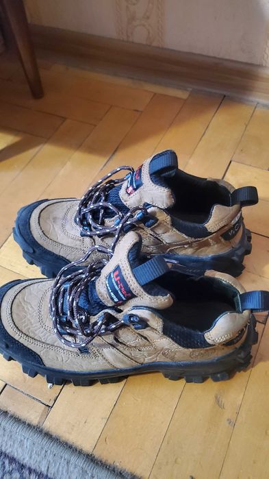 Продам ботинки фірми Woodland 39 розмір