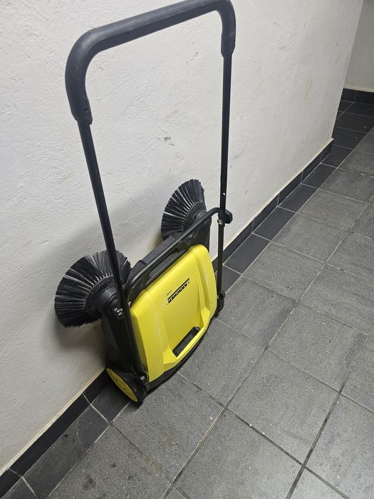 Zamiatarka Karcher S 650 sprawna