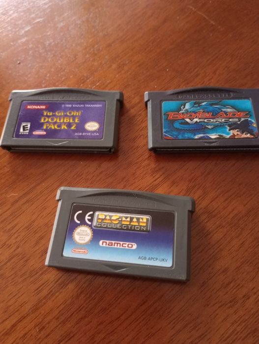 3 gry na game boy.