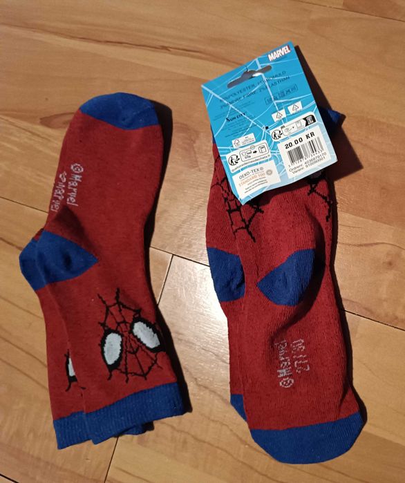 Skarpetki dla chłopca Spiderman rozmiar 27-30 2 pary10 zł