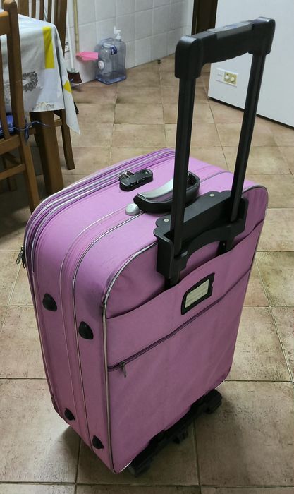 MALA de VIAGEM de PORÃO com MUITÍSSIMA ARRUMAÇÃO. Casa,Mudanças, Arrumação, Quarto, Sala.