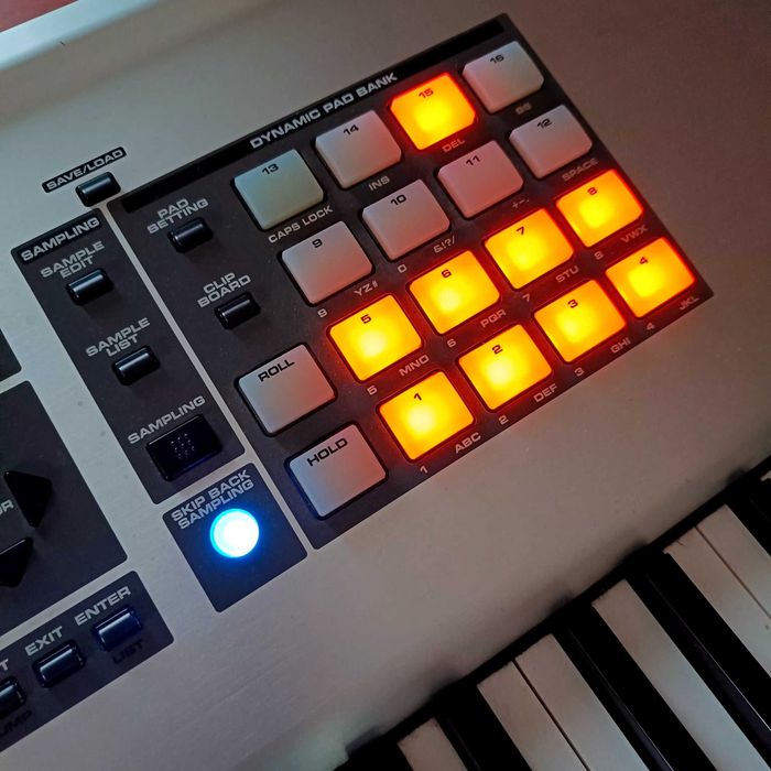 roland Fantom X6/7/-/8 ROLAND sprzedam, zamiana?